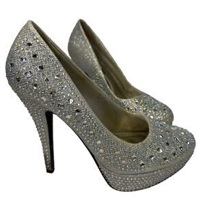 Hot Tomato Heels Women’s 8M Silver Rhinestone Pumps Shoes Wedding Quinceañera